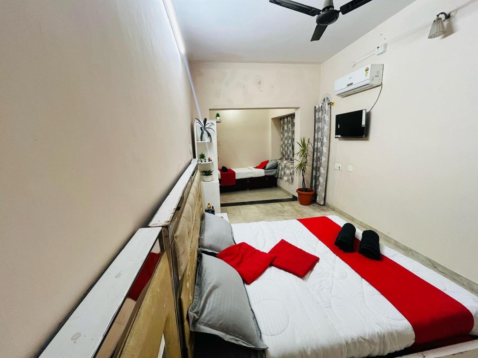 Hotel Adh Hazel Wood à Mysore Extérieur photo